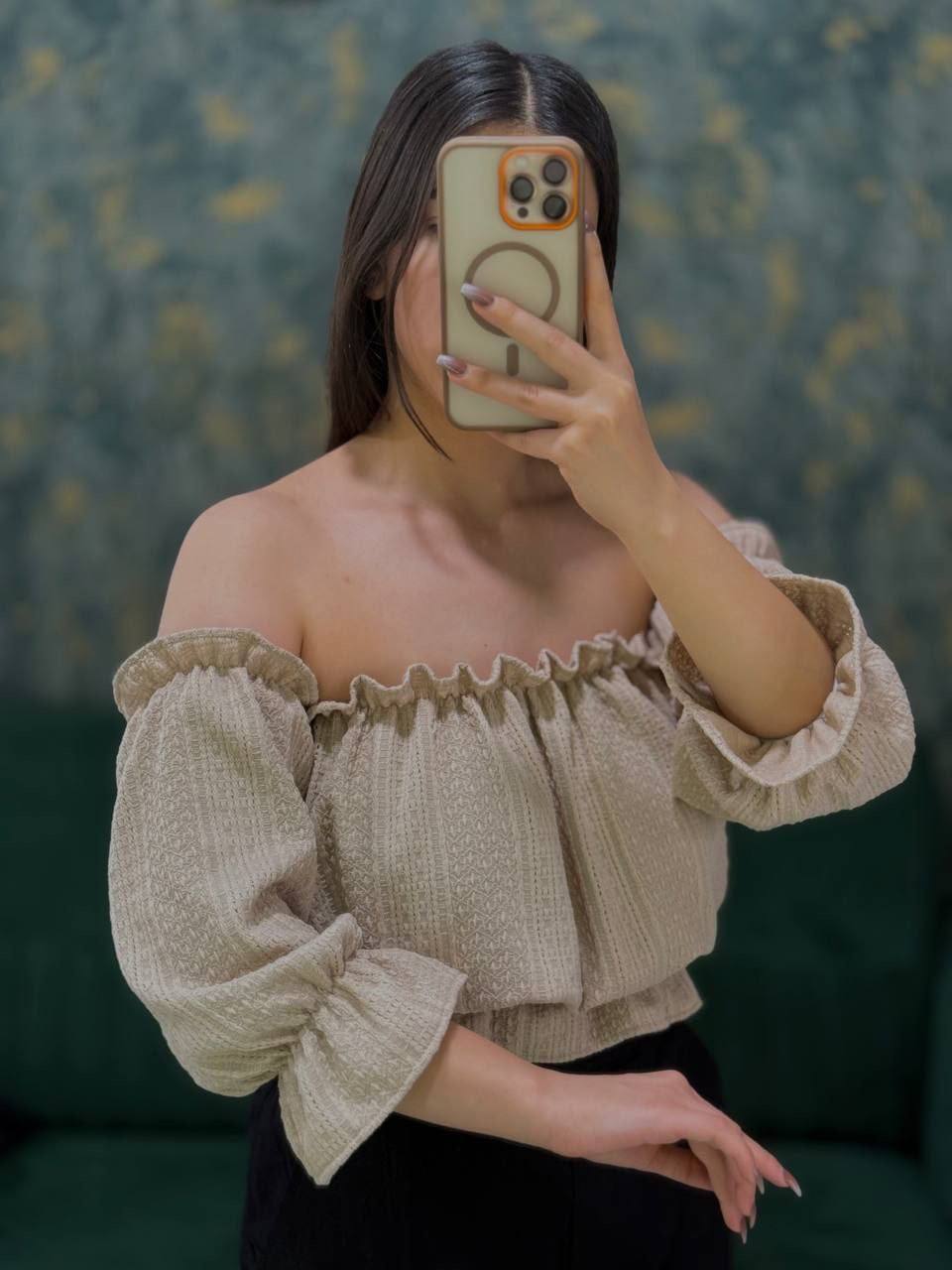 کراپ یقه قایقی