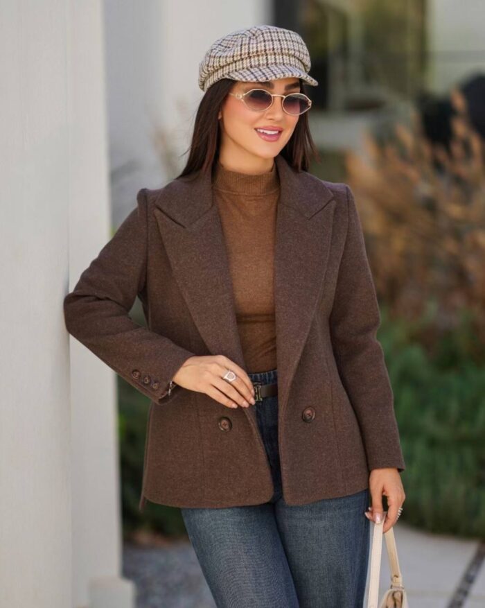 کت چاکدار یقه انگلیسی