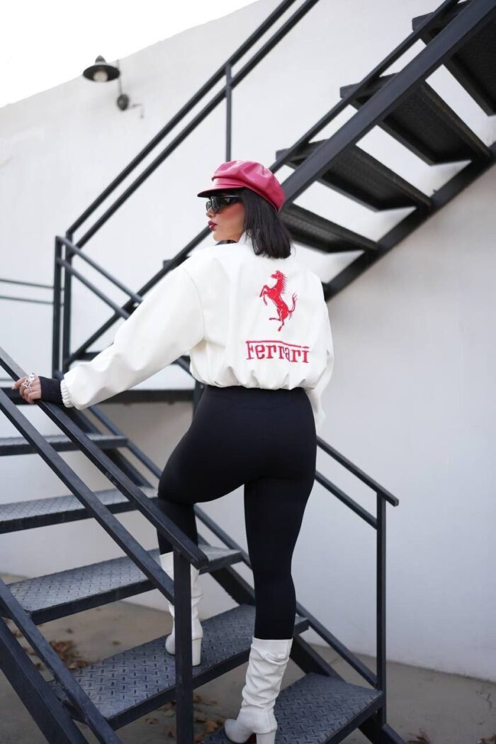 بامبر چرم فراری