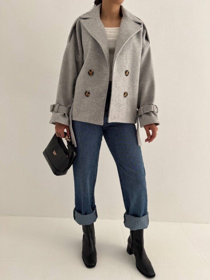 پالتو چهار دکمه